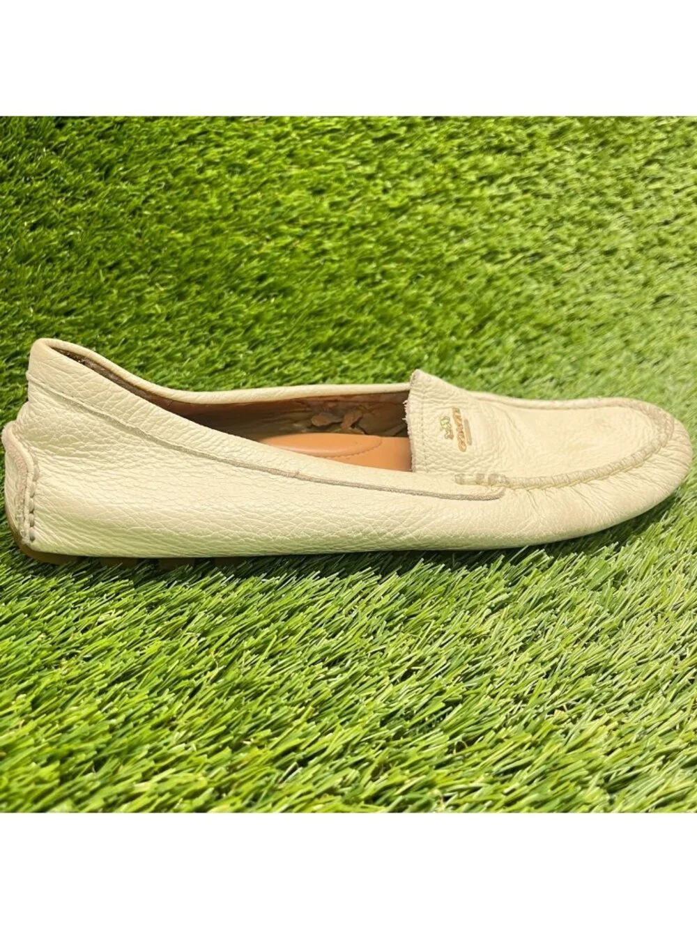 Coach Amber Womens Size 8.5 Cream Leather Casual Slip On Driving Loafers Flats